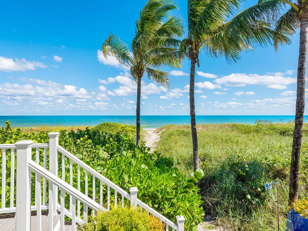 2115 S Ocean Boulevard #10 Delray Beach, FL 33483