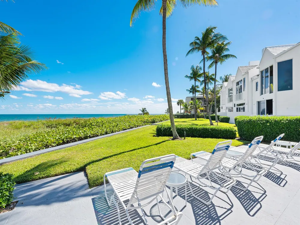 2115 S Ocean Boulevard #10 Delray Beach, FL 33483