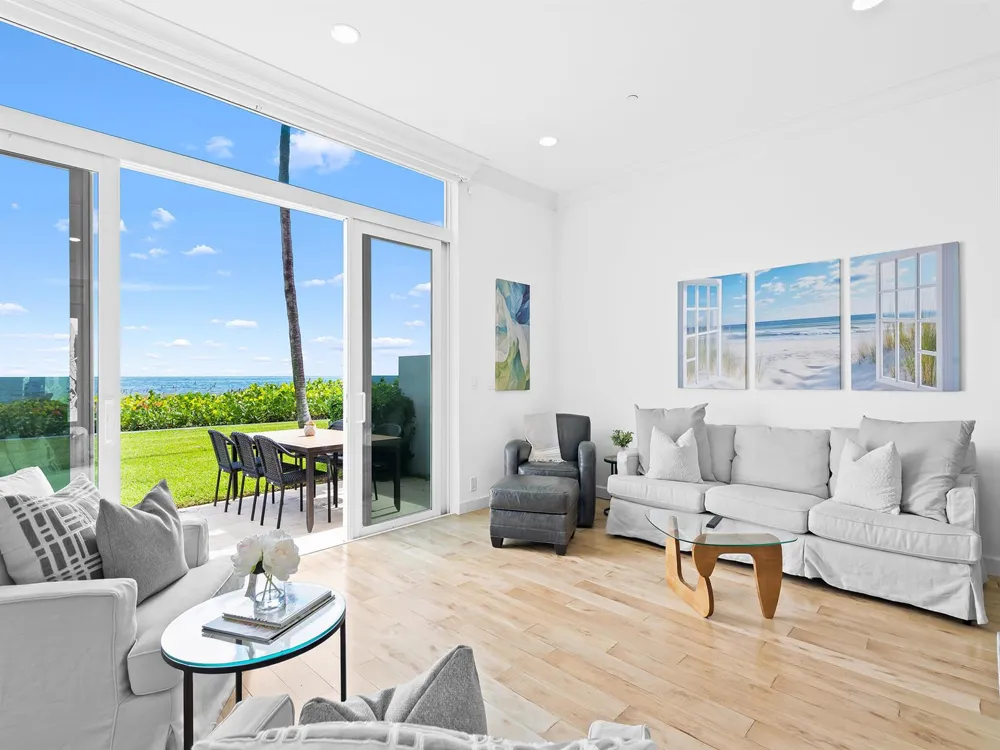 2115 S Ocean Boulevard #10 Delray Beach, FL 33483