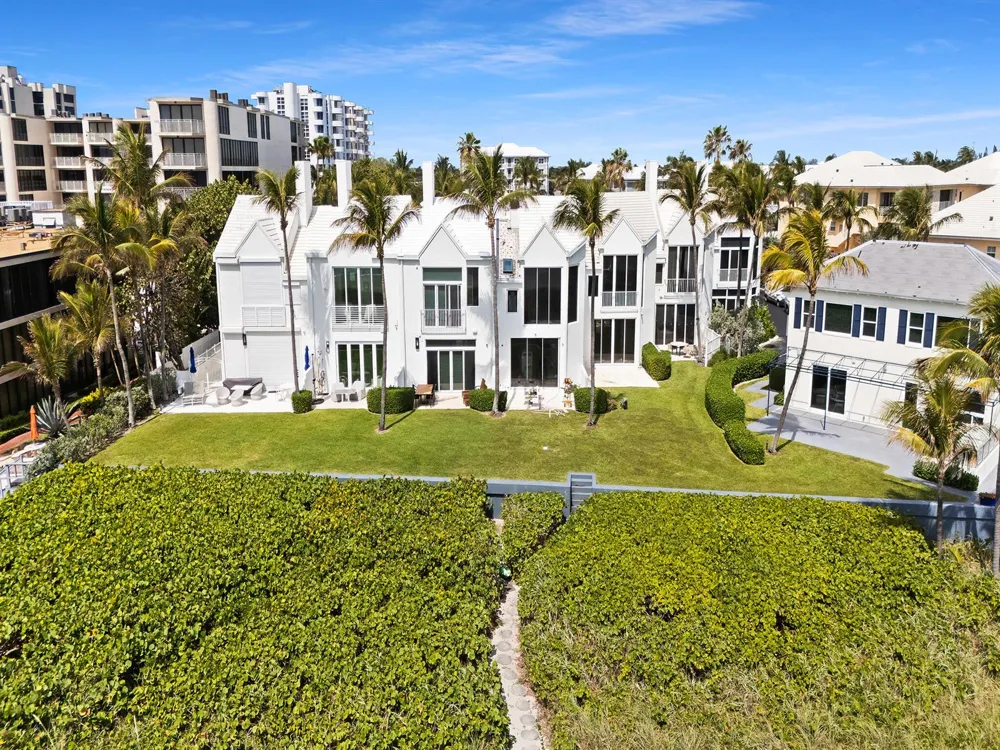 2115 S Ocean Boulevard #10 Delray Beach, FL 33483
