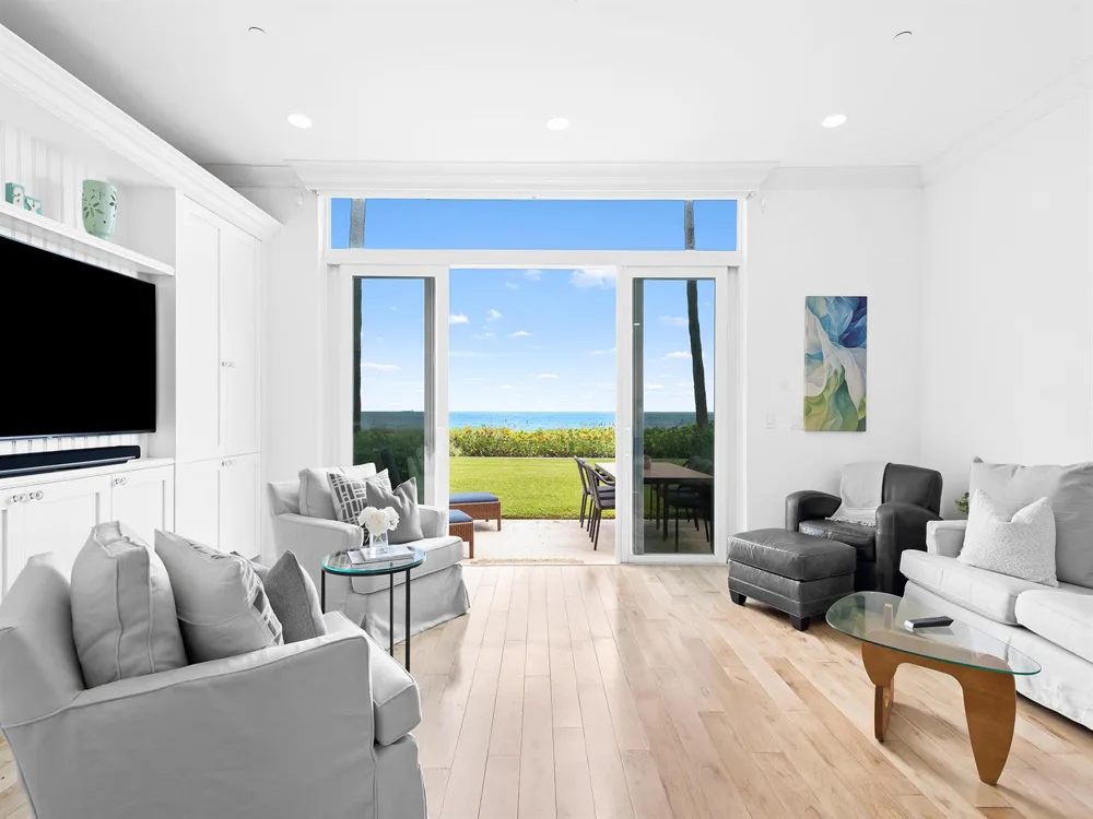 2115 S Ocean Boulevard #10 Delray Beach, FL 33483