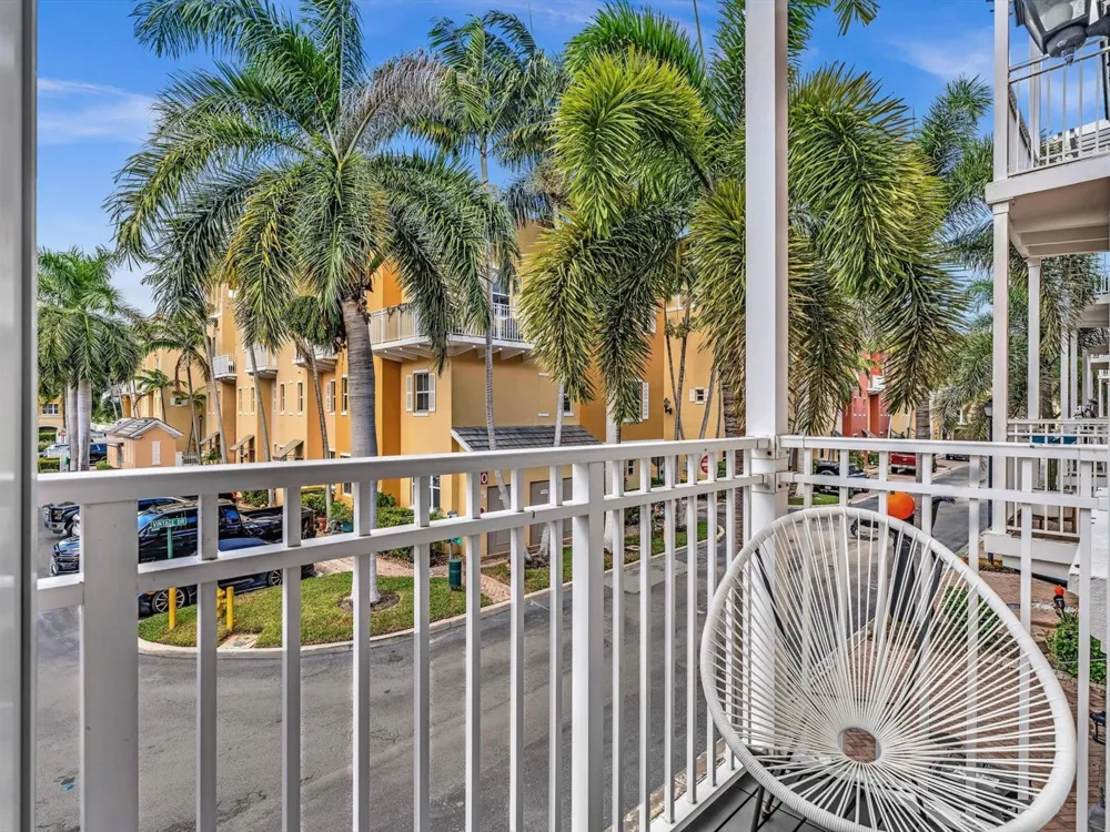 2329 Vintage Drive #2329 Lighthouse Point, FL 33064