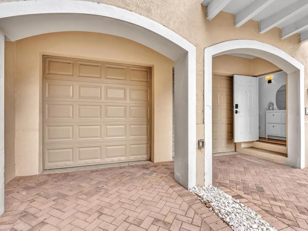 2329 Vintage Drive #2329 Lighthouse Point, FL 33064