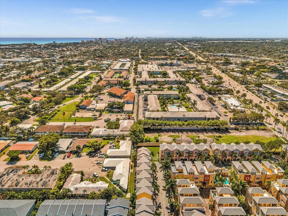 2329 Vintage Drive #2329 Lighthouse Point, FL 33064