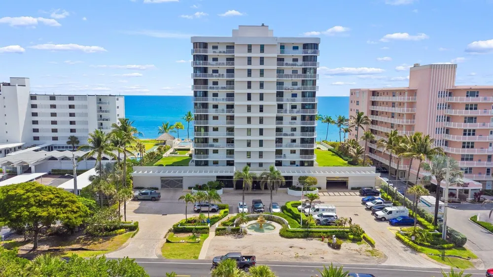 2917 S Ocean Boulevard #304 Highland Beach, FL 33487