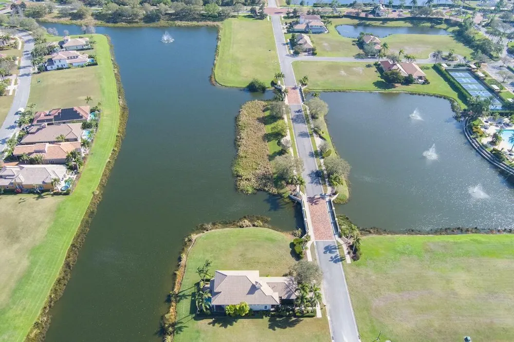 152 SE Santa Gardenia Port St. Lucie, FL 34984