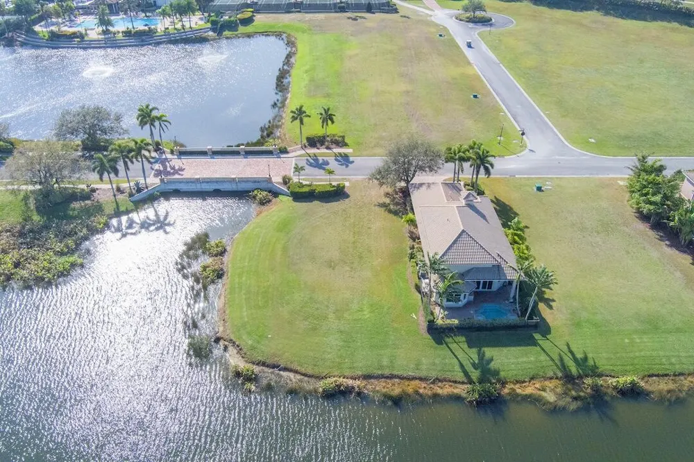 152 SE Santa Gardenia Port St. Lucie, FL 34984