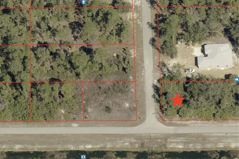 Corner Lot E 16th St-Highland Lehigh Acres, FL 33972