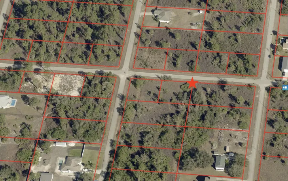 Corner Of E 19th St&Irving Ave Lehigh Acres, FL 33972