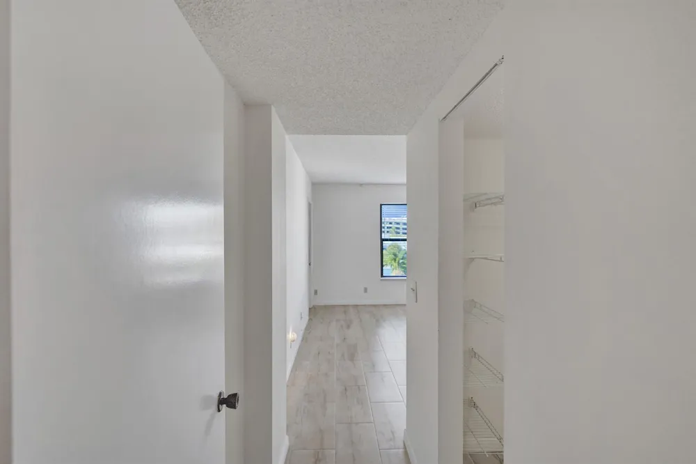 890 Federal Highway #410 Lantana, FL 33462