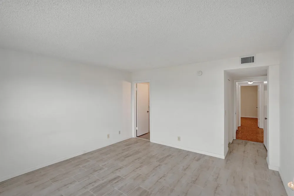 890 Federal Highway #410 Lantana, FL 33462