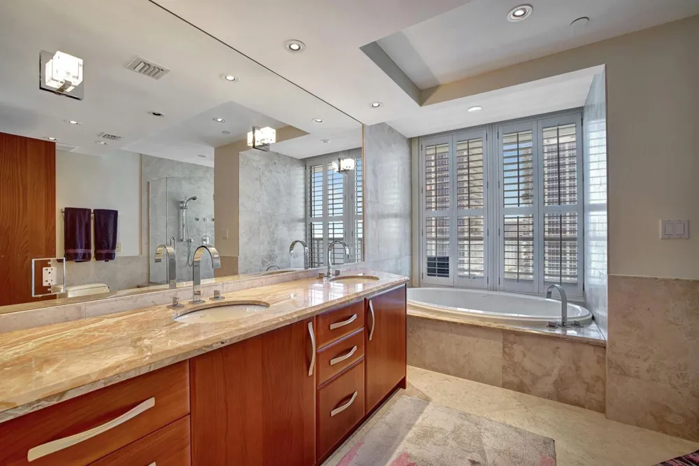 1 Fort Lauderdale Beach Boulevard #1801 / 1808 Fort Lauderdale, FL 33304