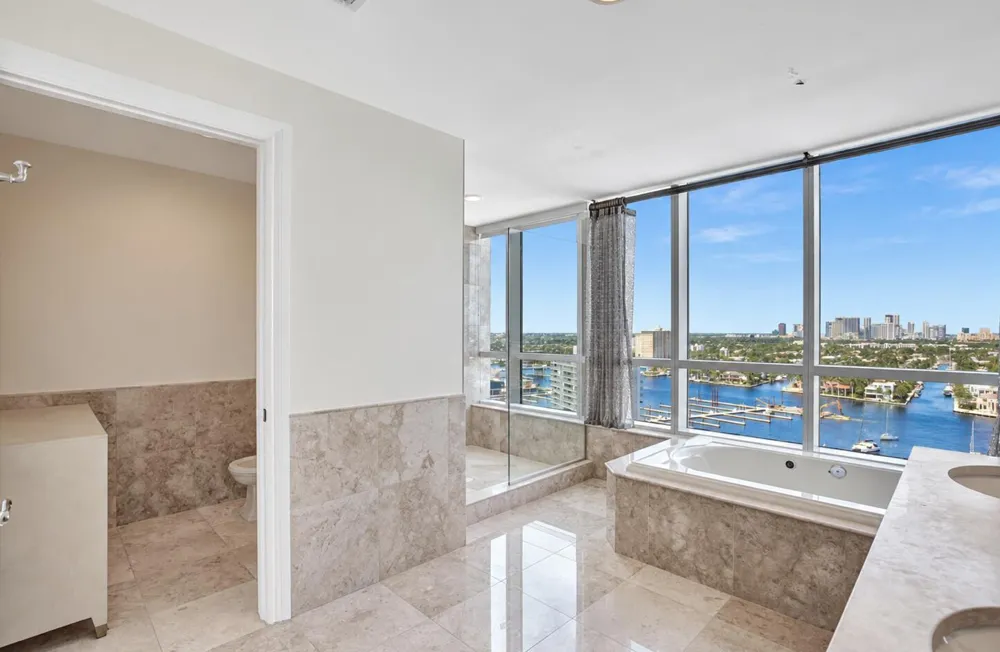 1 Fort Lauderdale Beach Boulevard #1801 / 1808 Fort Lauderdale, FL 33304