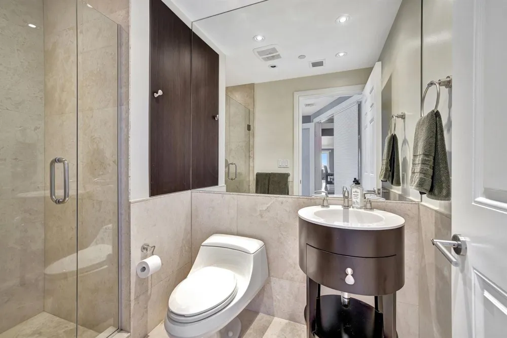1 Fort Lauderdale Beach Boulevard #1801 / 1808 Fort Lauderdale, FL 33304