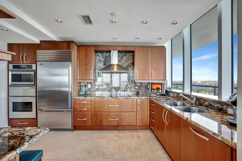 1 Fort Lauderdale Beach Boulevard #1801 / 1808 Fort Lauderdale, FL 33304