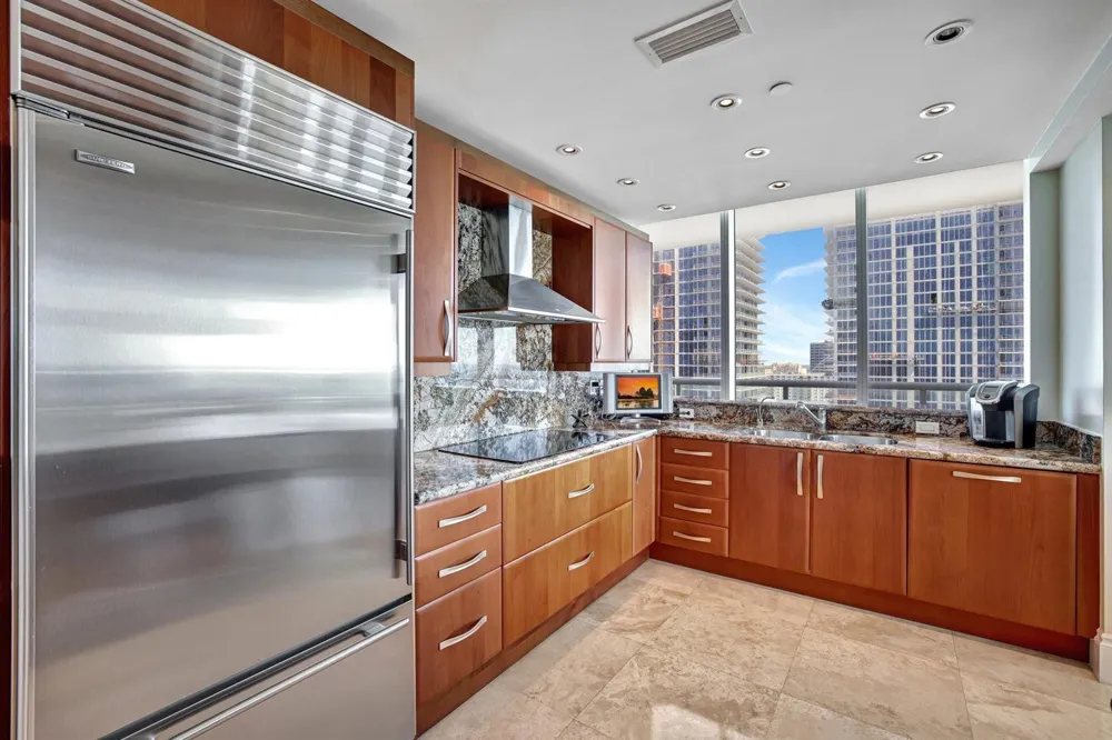 1 Fort Lauderdale Beach Boulevard #1801 / 1808 Fort Lauderdale, FL 33304
