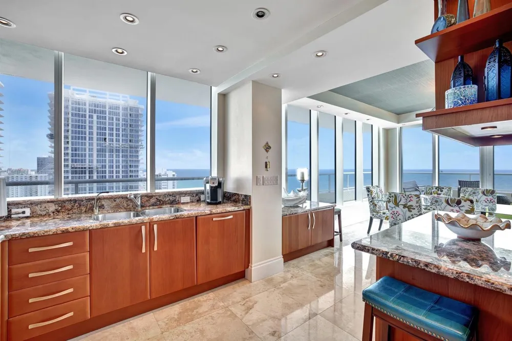 1 Fort Lauderdale Beach Boulevard #1801 / 1808 Fort Lauderdale, FL 33304