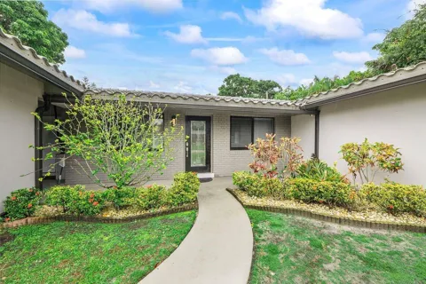 600 NW 22nd Court