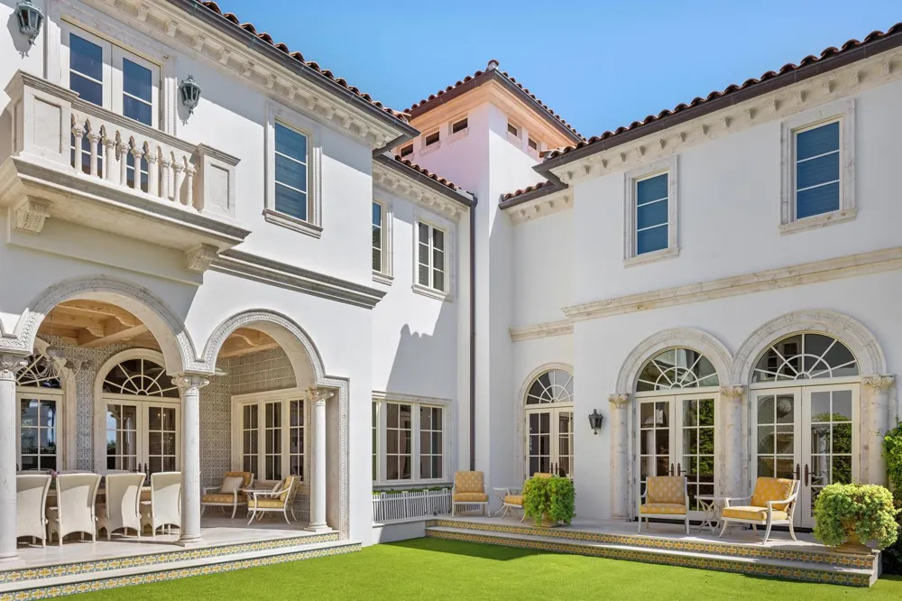 1620 S Ocean Boulevard Palm Beach, FL 33480