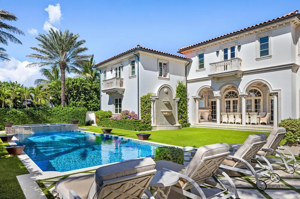 1620 S Ocean Boulevard Palm Beach, FL 33480