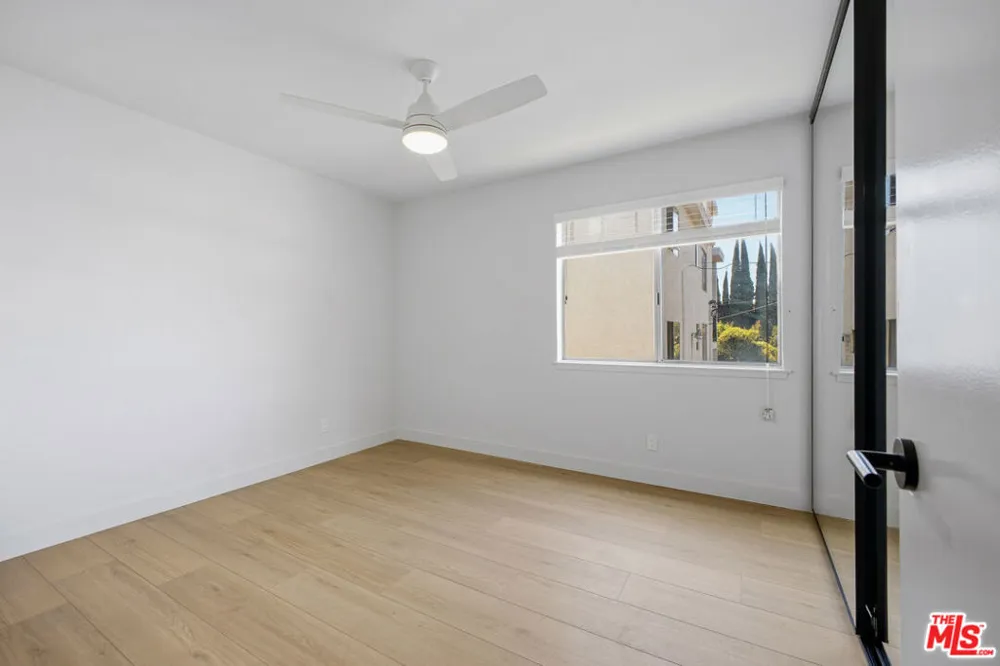 1701 Westmoreland Boulevard #11 Los Angeles, CA 90006