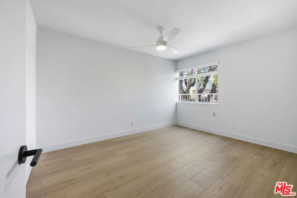 1701 Westmoreland Boulevard #11 Los Angeles, CA 90006