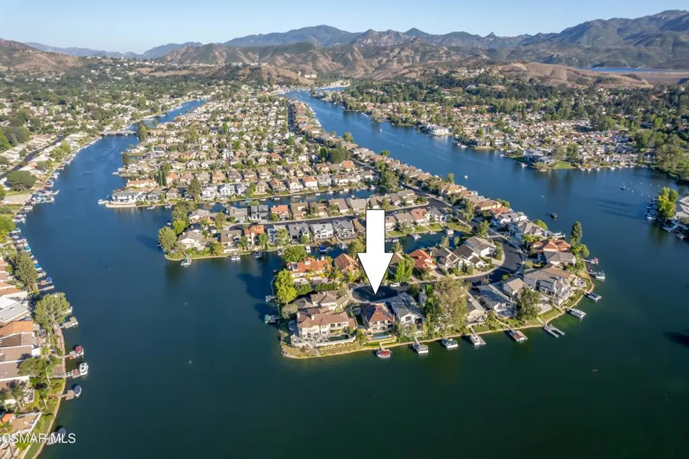 1283 Westwind Circle Westlake Village, CA 91361