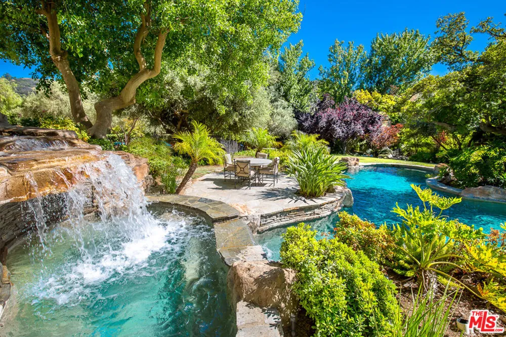 31341 Mulholland Highway Malibu, CA 90265