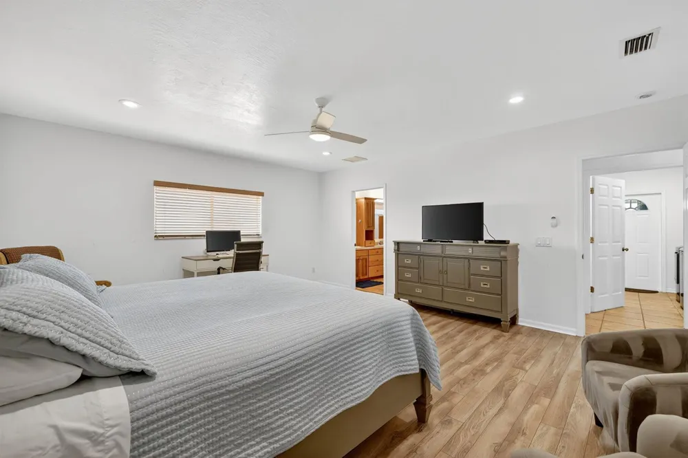 2700 S Header Canal Road Fort Pierce, FL 34945