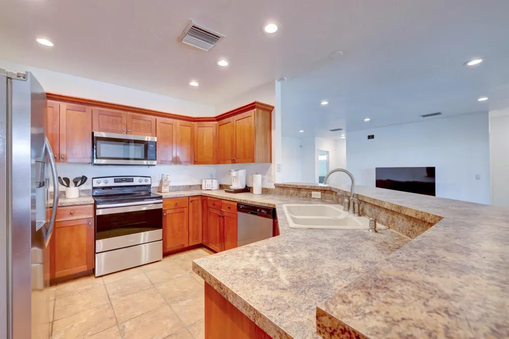 2700 S Header Canal Road Fort Pierce, FL 34945