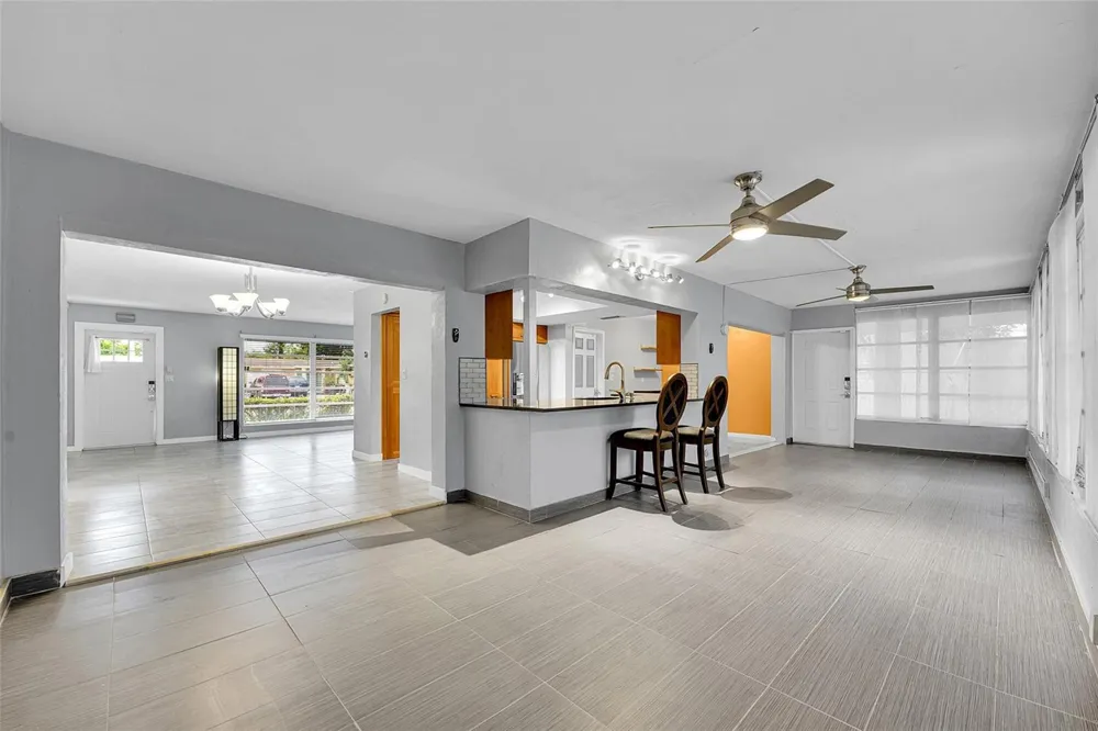 6501 NW 24th Court Sunrise, FL 33313