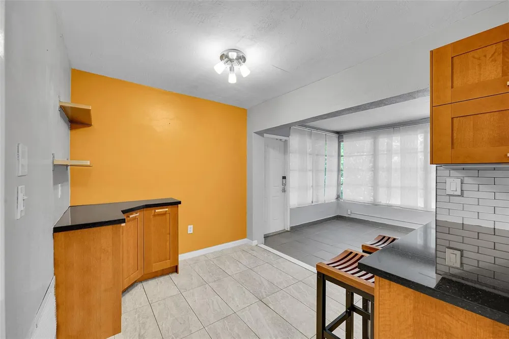 6501 NW 24th Court Sunrise, FL 33313