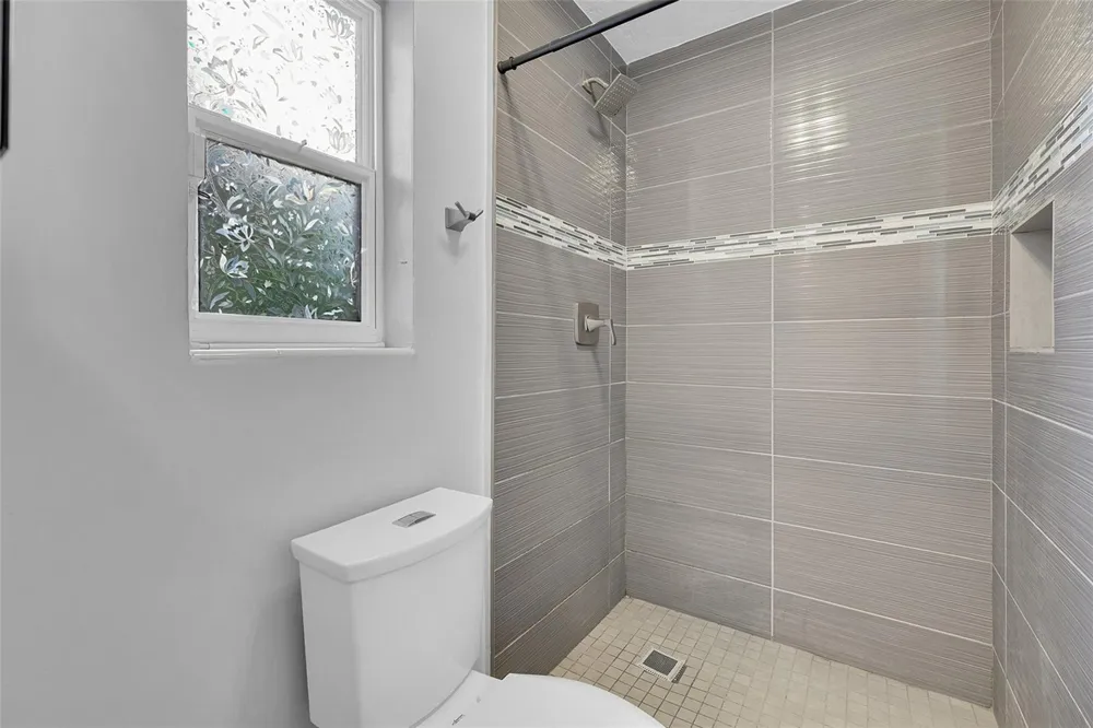 6501 NW 24th Court Sunrise, FL 33313