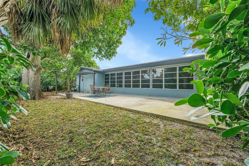 6501 NW 24th Court Sunrise, FL 33313