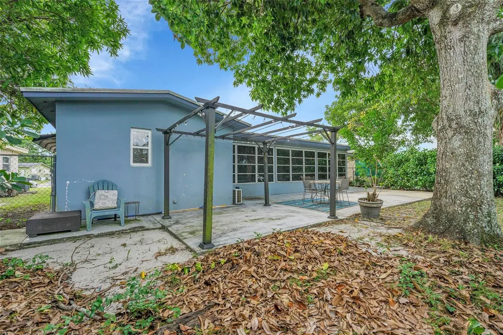 6501 NW 24th Court Sunrise, FL 33313