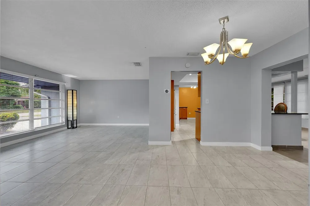 6501 NW 24th Court Sunrise, FL 33313
