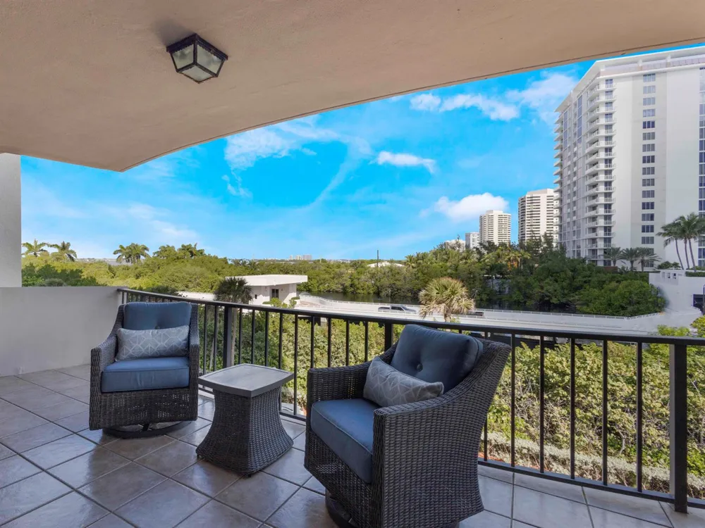 4200 Ocean Drive #2-301 Singer Island, FL 33404