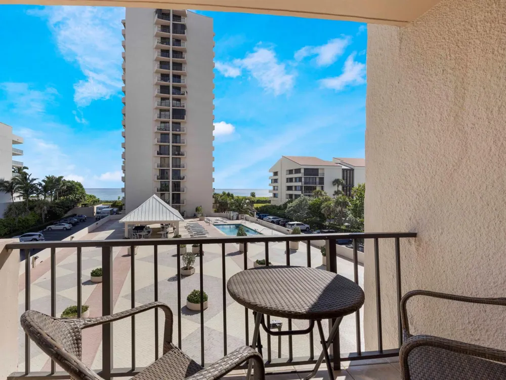 4200 Ocean Drive #2-301 Singer Island, FL 33404