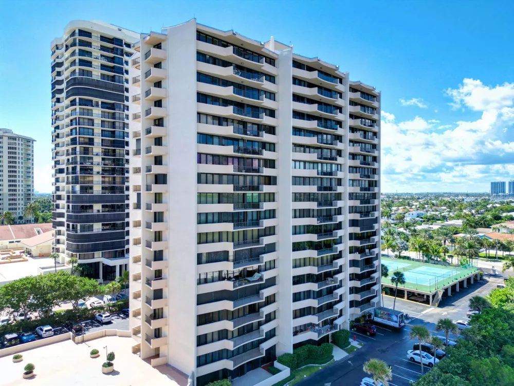 4200 Ocean Drive #2-301 Singer Island, FL 33404
