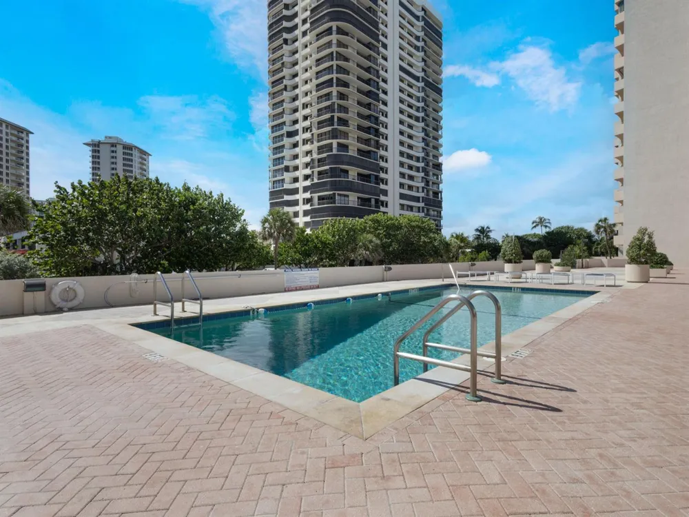 4200 Ocean Drive #2-301 Singer Island, FL 33404