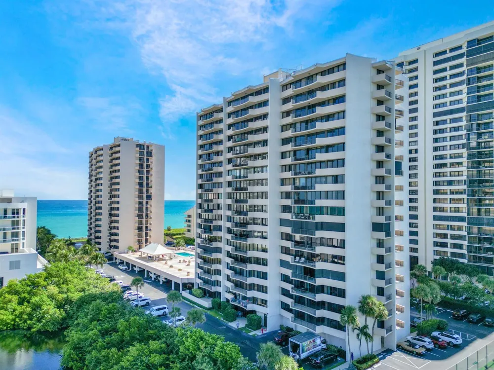 4200 Ocean Drive #2-301 Singer Island, FL 33404