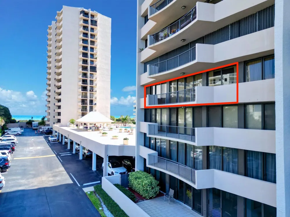 4200 Ocean Drive #2-301 Singer Island, FL 33404
