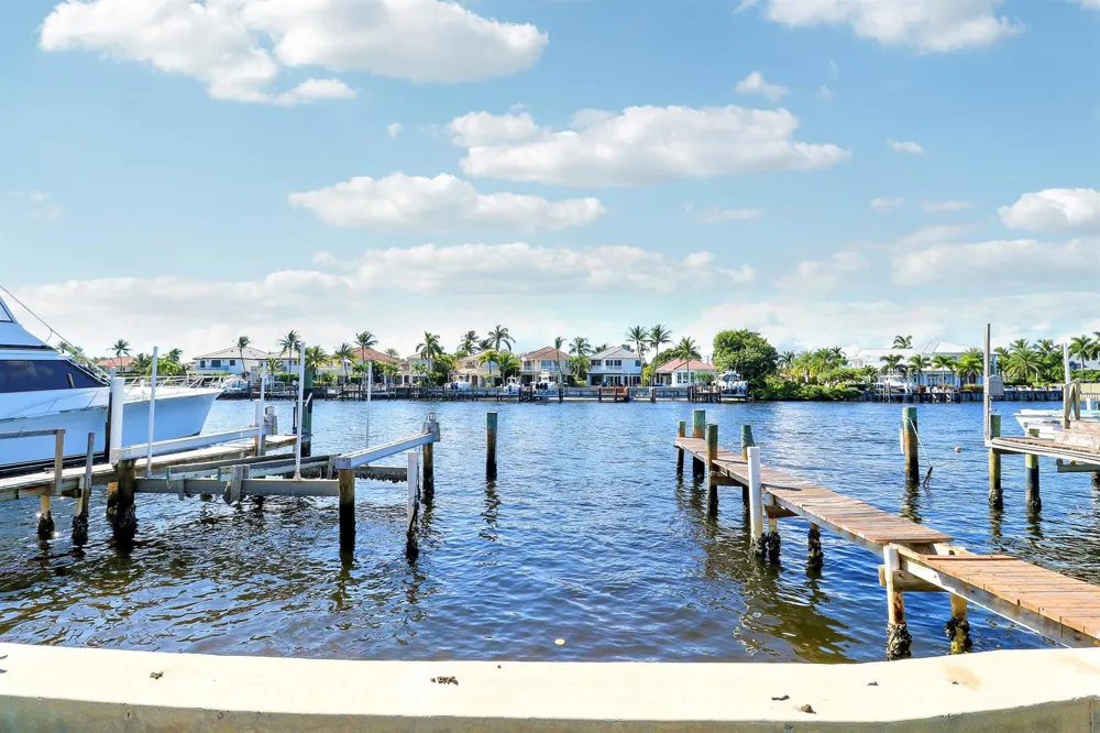 2031 Melody Lane Palm Beach Gardens, FL 33408