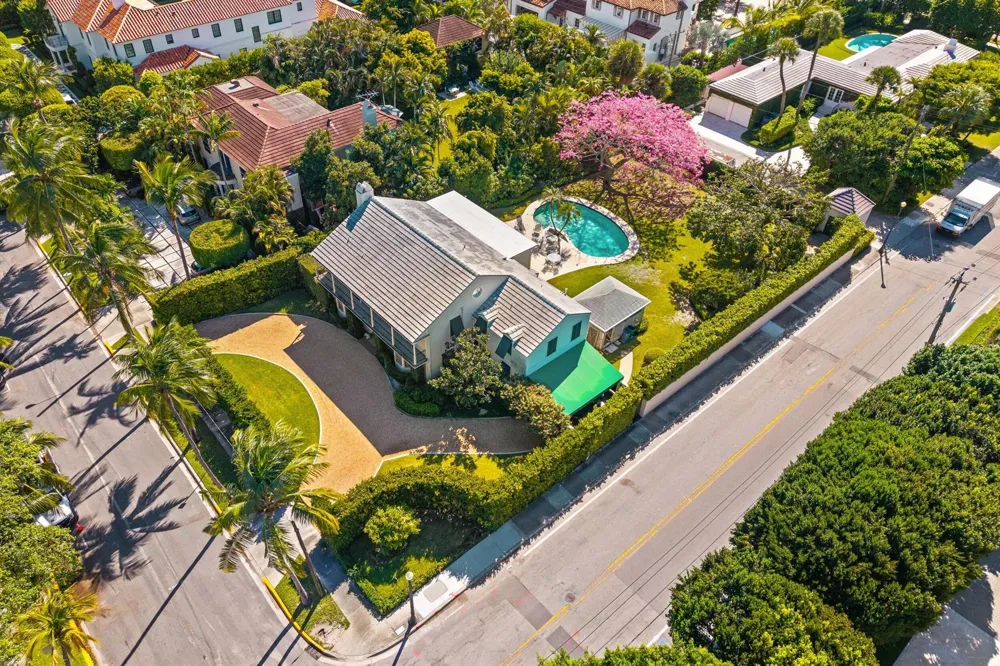 334 Barton Avenue Palm Beach, FL 33480