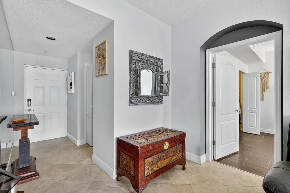 11011 Legacy Lane #105 Palm Beach Gardens, FL 33410