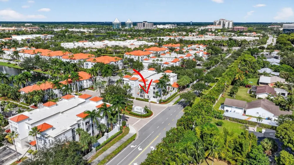 11011 Legacy Lane #105 Palm Beach Gardens, FL 33410