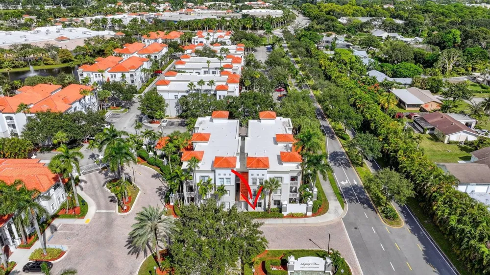 11011 Legacy Lane #105 Palm Beach Gardens, FL 33410
