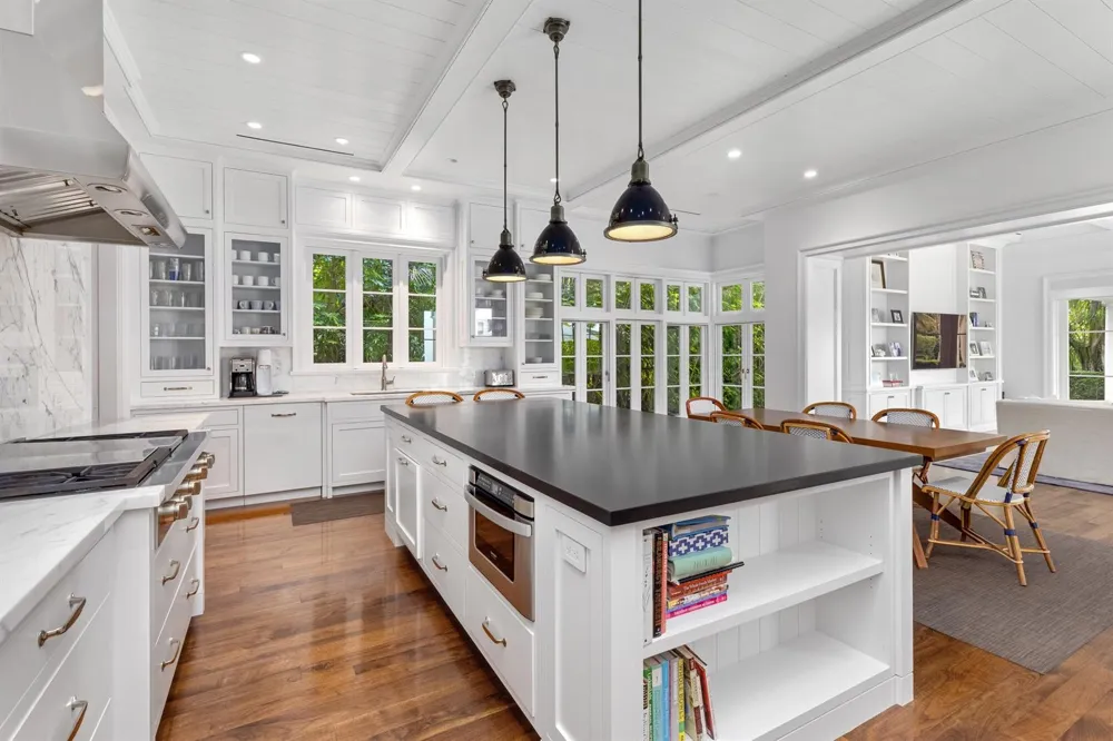 102 Reef Road Palm Beach, FL 33480