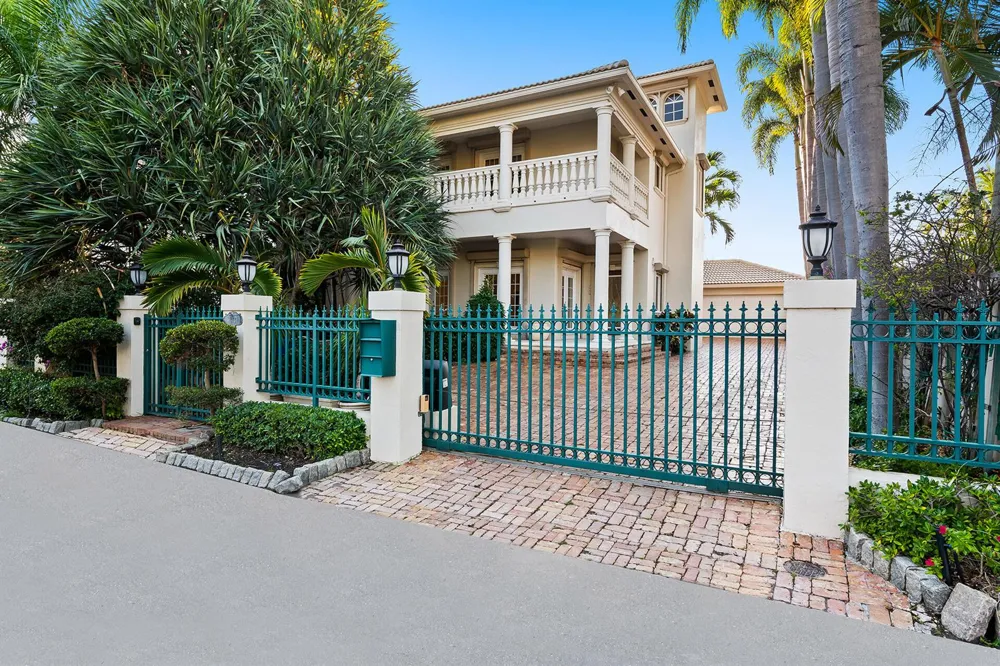 413 Coconut Isle Drive Fort Lauderdale, FL 33301