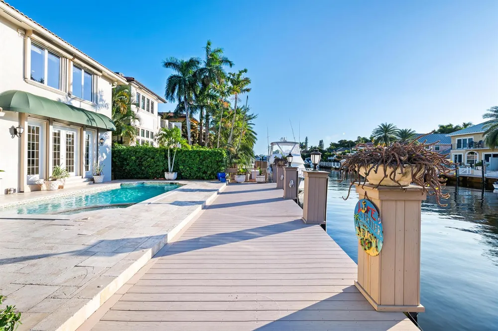 413 Coconut Isle Drive Fort Lauderdale, FL 33301
